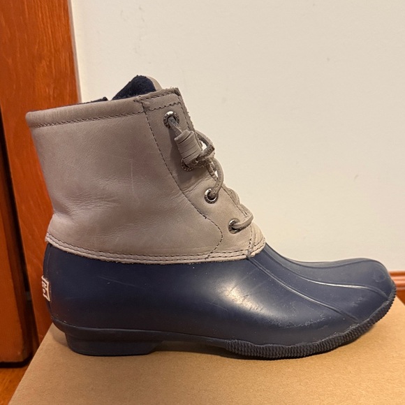 Sperry Gray and Blue Duck Boots - Picture 1 of 3